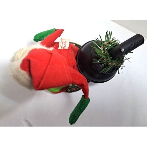 Vintage 1971 Annalee Mobilitee Santa in Front of a Pot Belly Stove - Picture 8 of 9